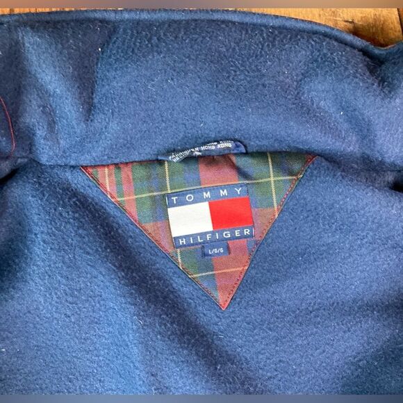 Vintage 90’s Tommy Hilfiger Ski Jacket, size Men’s L. Maroon, Green, Blue Plaid - Picture 3 of 9